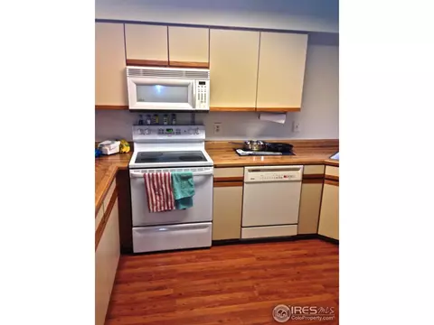 2895 Springdale Ln, Boulder, CO 80303 photo 3