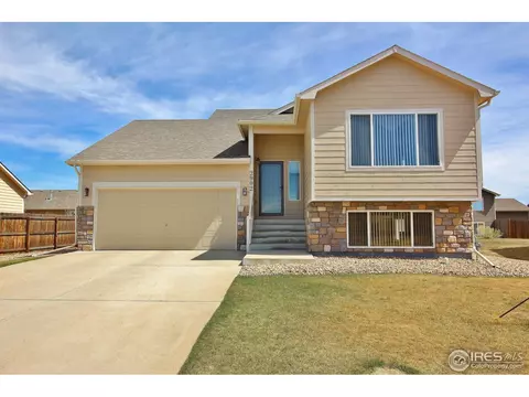 2902 Apple Ave, Greeley, CO 80631 photo 2