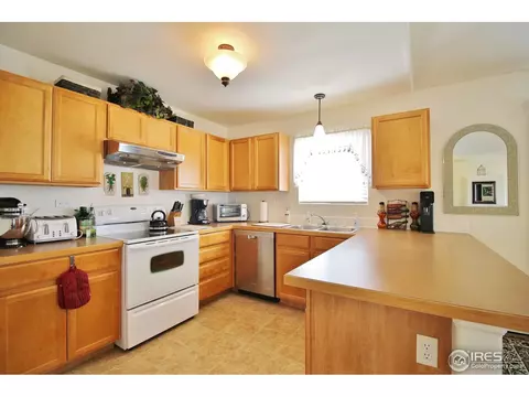 2902 Apple Ave, Greeley, CO 80631 photo 12