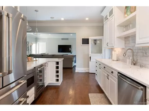 1637 S Logan St, Denver, CO 80210 photo 4