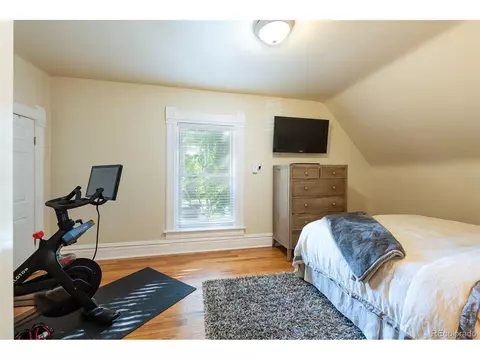 1637 S Logan St, Denver, CO 80210 photo 19