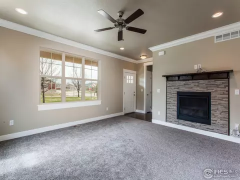 680 Torreys Peak Ln, Berthoud, CO 80513 photo 6
