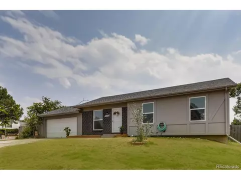 15996 E Iliff Pl, Aurora, CO 80013 photo 2