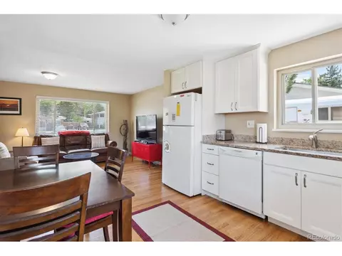 3023 Blackhawk St, Aurora, CO 80011