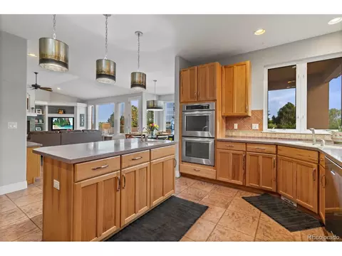 Undisclosed, Arvada, CO 80004 photo 12