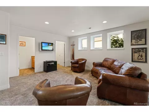 Undisclosed, Arvada, CO 80004 photo 26