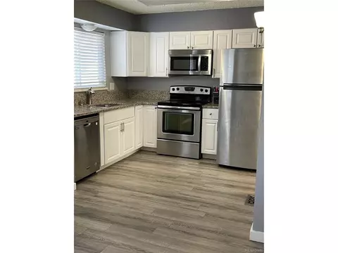 367 E Highline Cir, Centennial, CO 80122 photo 5