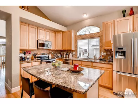 1029 E 96th Pl, Thornton, CO 80229 photo 5