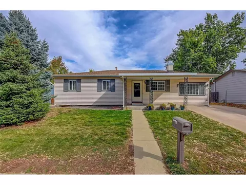 3060 S Hoyt Way, Lakewood, CO 80227