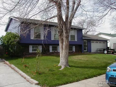 2542 E 96th Way, Thornton, CO 80229 photo 2