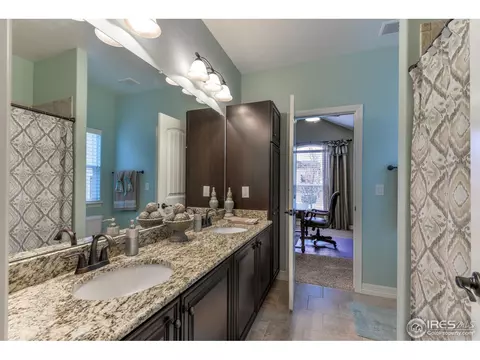 5654 Summerlyn Ct, Windsor, CO 80550 photo 12