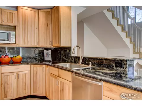 240 31st St, Boulder, CO 80305 photo 9