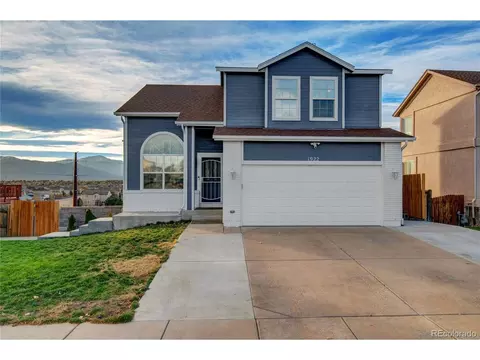 1922 Meadowbrook Pkwy, Colorado Springs, CO 80951