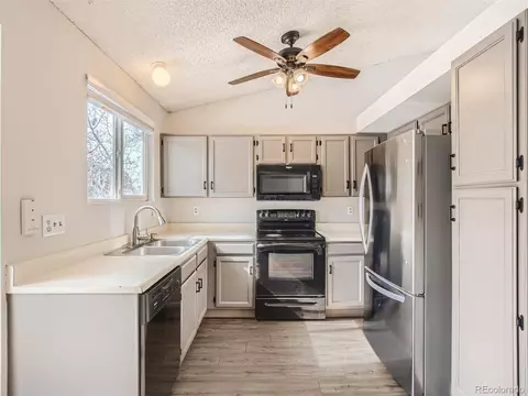 20926 E 43rd Ave, Denver, CO 80249 photo 4