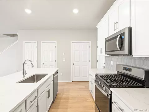 22340 E 8th Ave, Aurora, CO 80018 photo 8