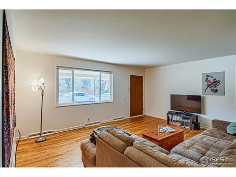 740 Crescent Dr, Boulder, CO 80303 photo 6