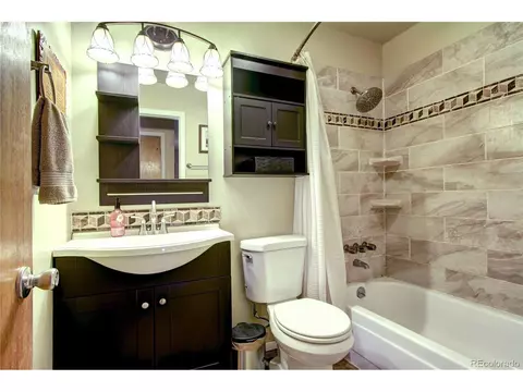 15907 E Flora Pl, Aurora, CO 80013 photo 5