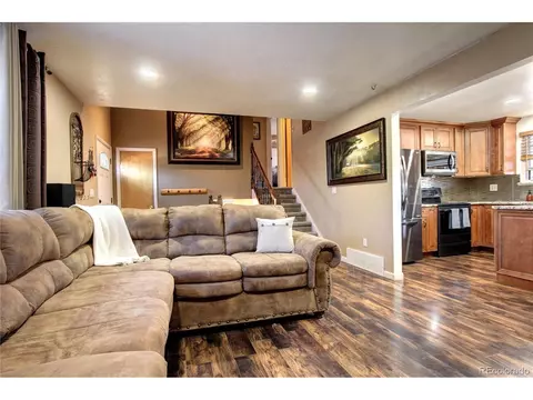 15907 E Flora Pl, Aurora, CO 80013 photo 3