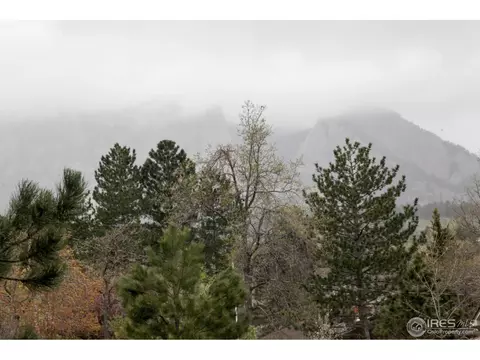 2490 Kohler Dr, Boulder, CO 80305 photo 3
