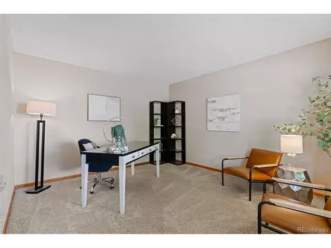20922 E Crestline Cir, Centennial, CO 80015 photo 4