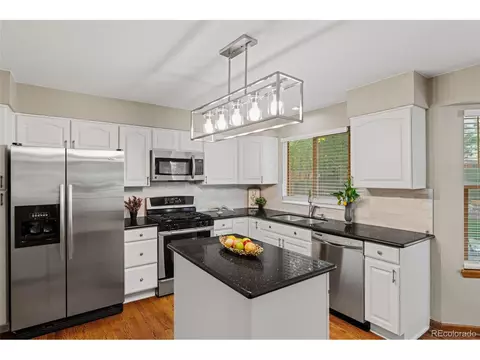 20922 E Crestline Cir, Centennial, CO 80015 photo 9