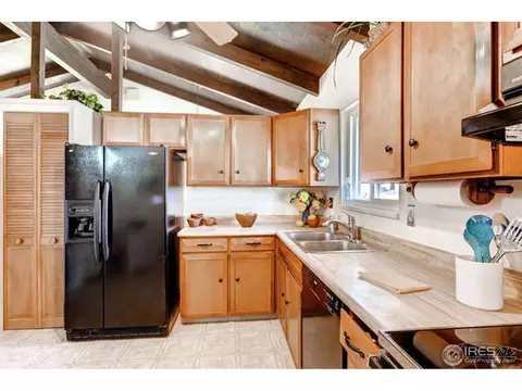 1405 Ithaca Dr, Boulder, CO 80305 photo 12