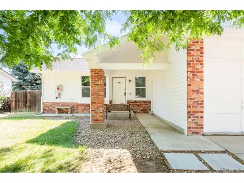 Exterior - 18171 E Crestridge Dr, Centennial, CO 80015 photo 2 of 4