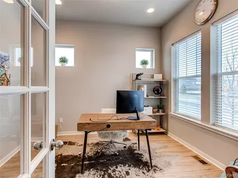 21491 E 60th Ave, Aurora, CO 80019 photo 3