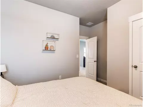 21491 E 60th Ave, Aurora, CO 80019 photo 23