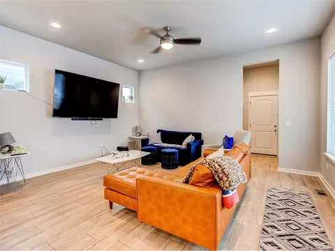 21491 E 60th Ave, Aurora, CO 80019 photo 9