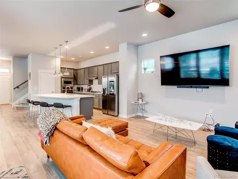 21491 E 60th Ave, Aurora, CO 80019 photo 10