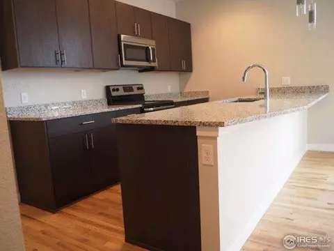 319 E Simpson St, Lafayette, CO 80026 photo 4