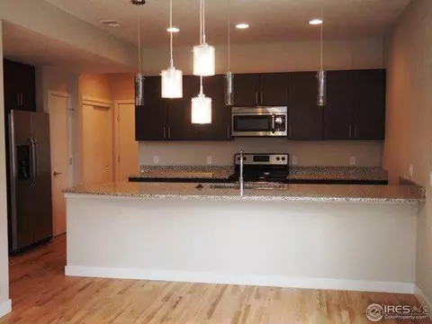 319 E Simpson St, Lafayette, CO 80026 photo 2
