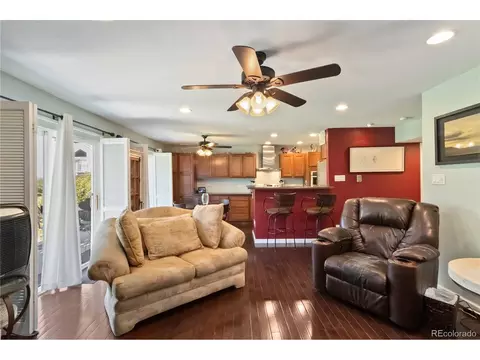 3319 S Monaco St #A, Denver, CO 80222