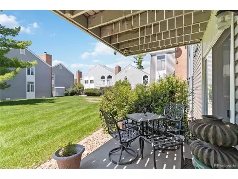 3319 S Monaco St #A, Denver, CO 80222