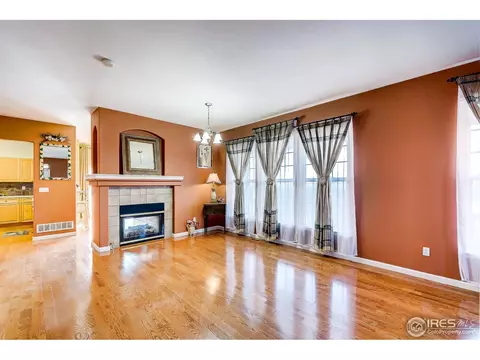 5109 Mt St Vrain Ave, Frederick, CO 80504 photo 8