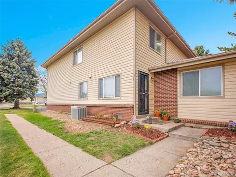 3355 S Flower St #131, Lakewood, CO 80227