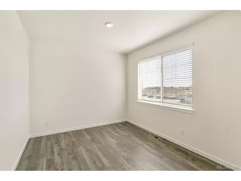 195 Yellowtail St, Bennett, CO 80102 photo 5