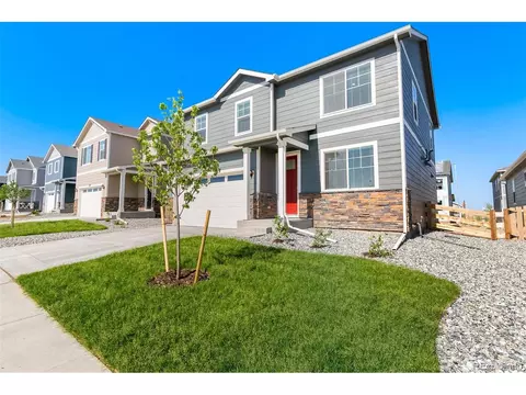 195 Yellowtail St, Bennett, CO 80102 photo 3