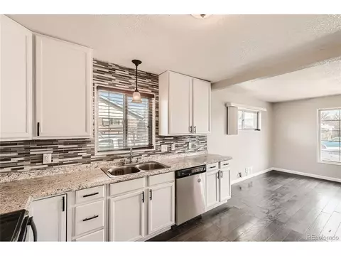 7097 Huron St, Denver, CO 80221 photo 8