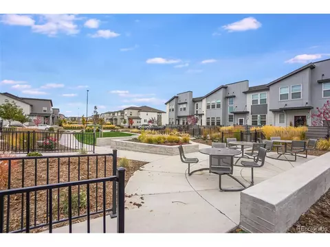 16075 E Warner Dr, Denver, CO 80239 photo 4