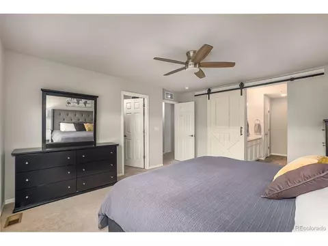 16075 E Warner Dr, Denver, CO 80239 photo 24
