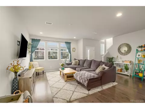 16075 E Warner Dr, Denver, CO 80239 photo 14