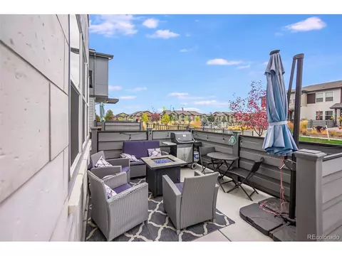 16075 E Warner Dr, Denver, CO 80239 photo 8