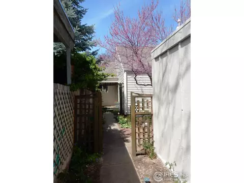 2405 Jasper Ct, Boulder, CO 80304 photo 2