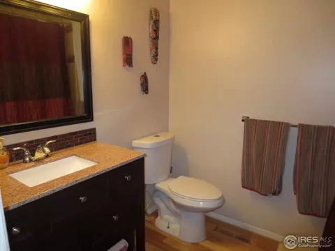 2 James Cir, Longmont, CO 80501 photo 10