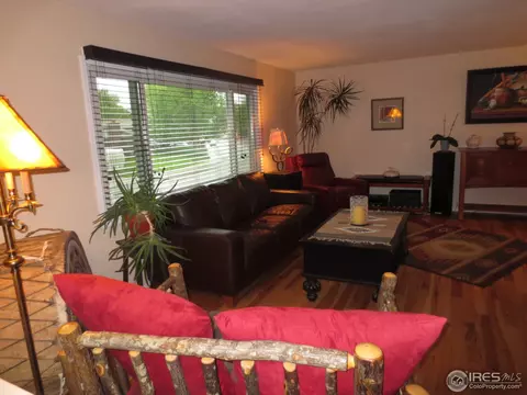 2 James Cir, Longmont, CO 80501 photo 9