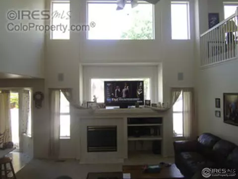 591 E 130th Ct, Thornton, CO 80241 photo 2