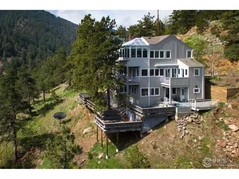 1674 Wagonwheel Gap Rd, Boulder, CO 80302 photo 1