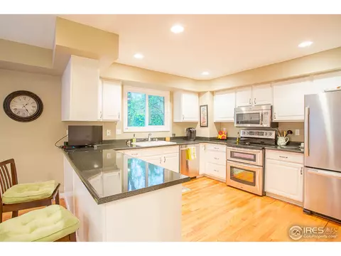 1125 Orange Pl, Boulder, CO 80304 photo 9